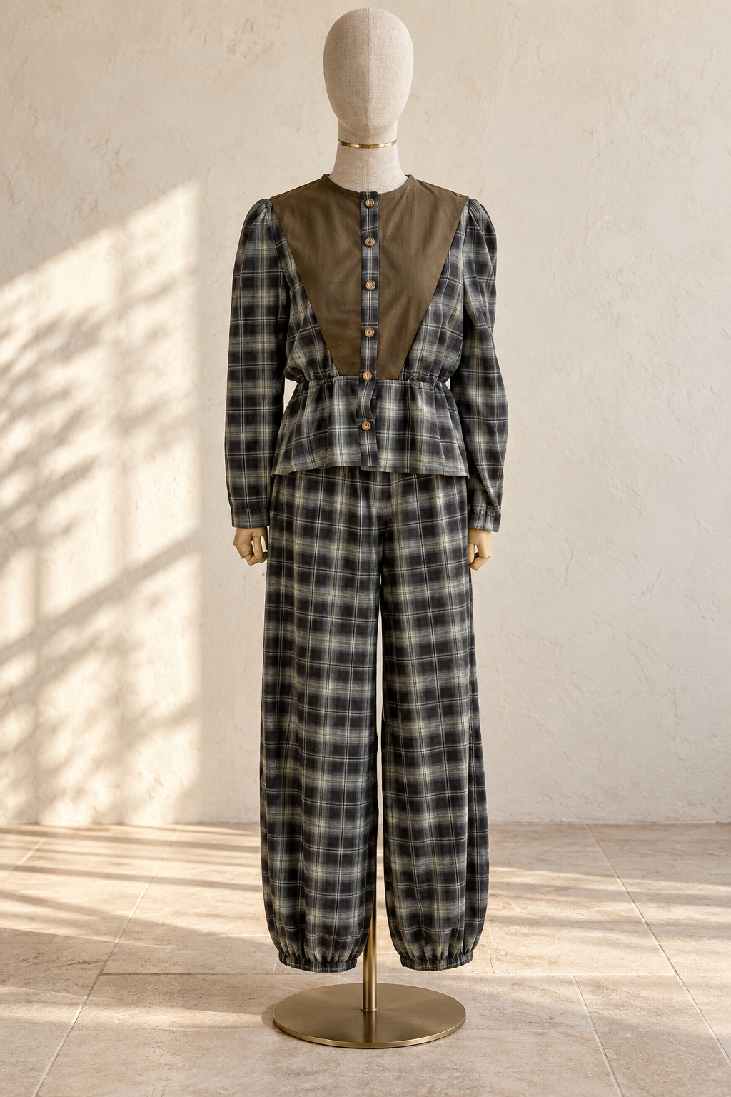 Conjunto Liberti completo en maniquí
